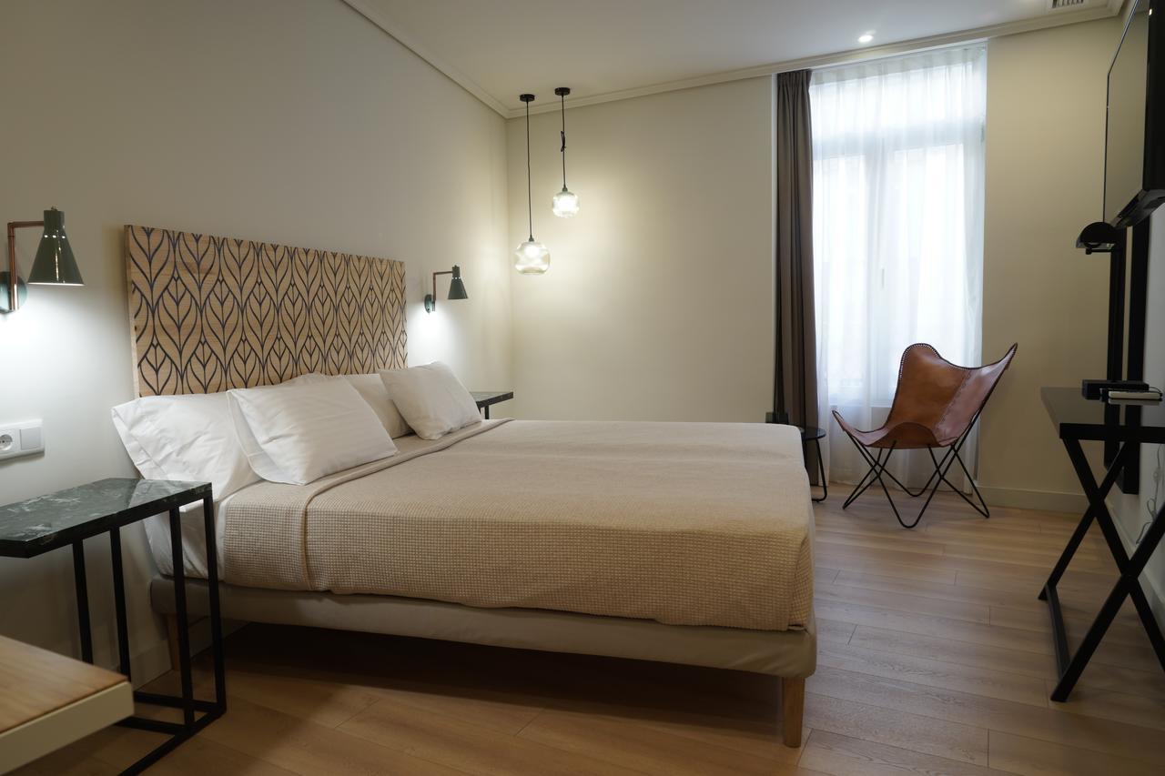 Md Design Hotel - Portal Del Real Valencia Bagian luar foto