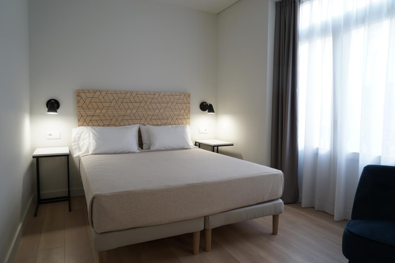 Md Design Hotel - Portal Del Real Valencia Bagian luar foto