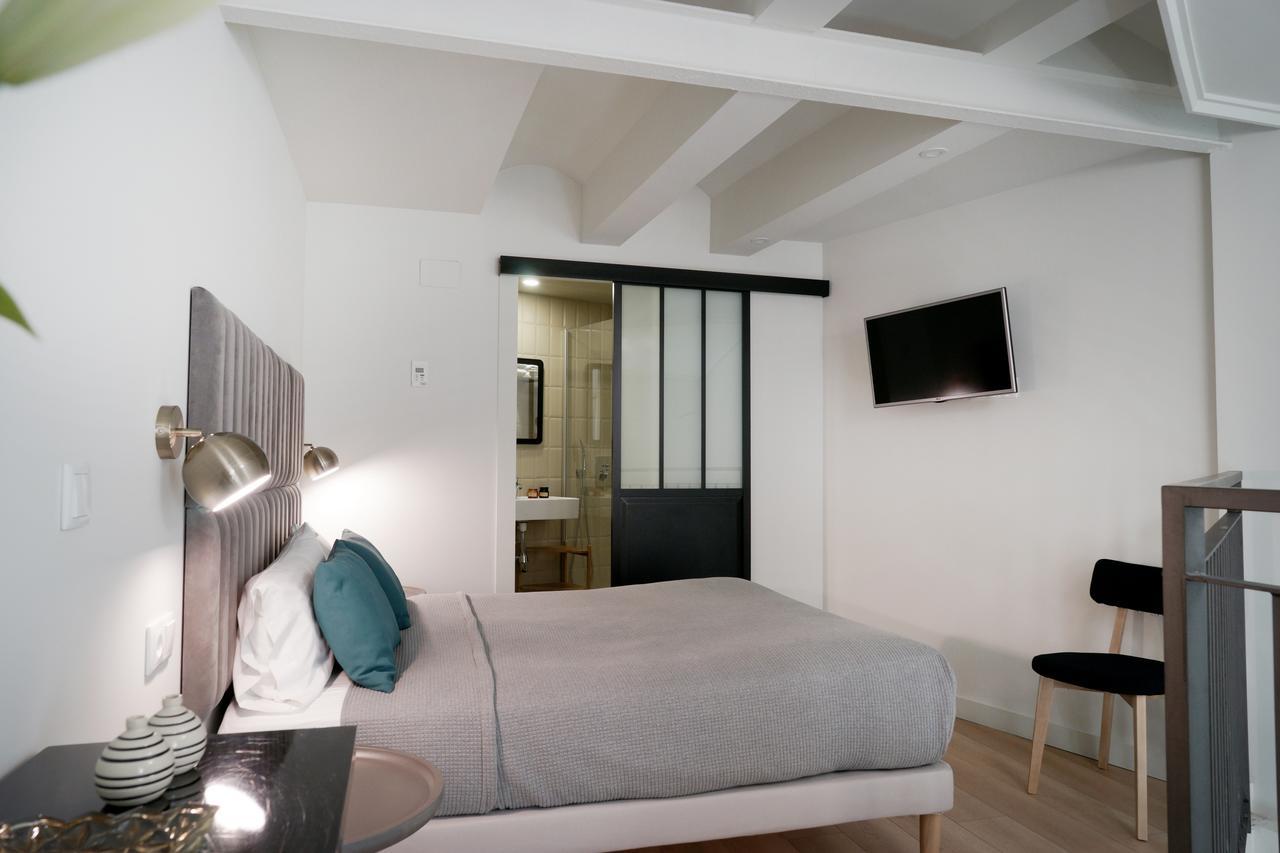 Md Design Hotel - Portal Del Real Valencia Bagian luar foto